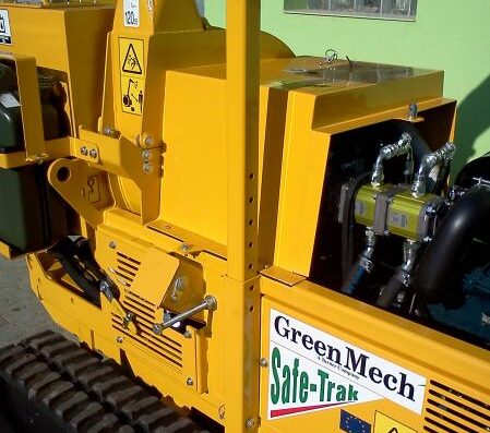 Štěpkovač GreenMech SAFE-Trak 19-28