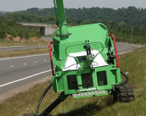 Štěpkovač GreenMech SAFE-Trak 19-28