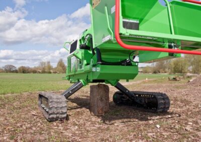 Štěpkovač Greenmech Safe-Trak 19-28 vysoká světlá výška
